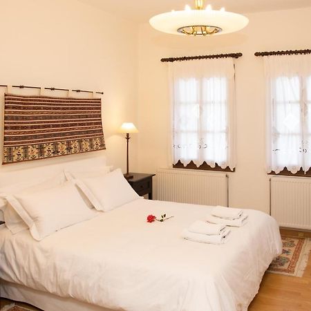 Θαλλώ Luxurious Villa Tsagkarada Dış mekan fotoğraf