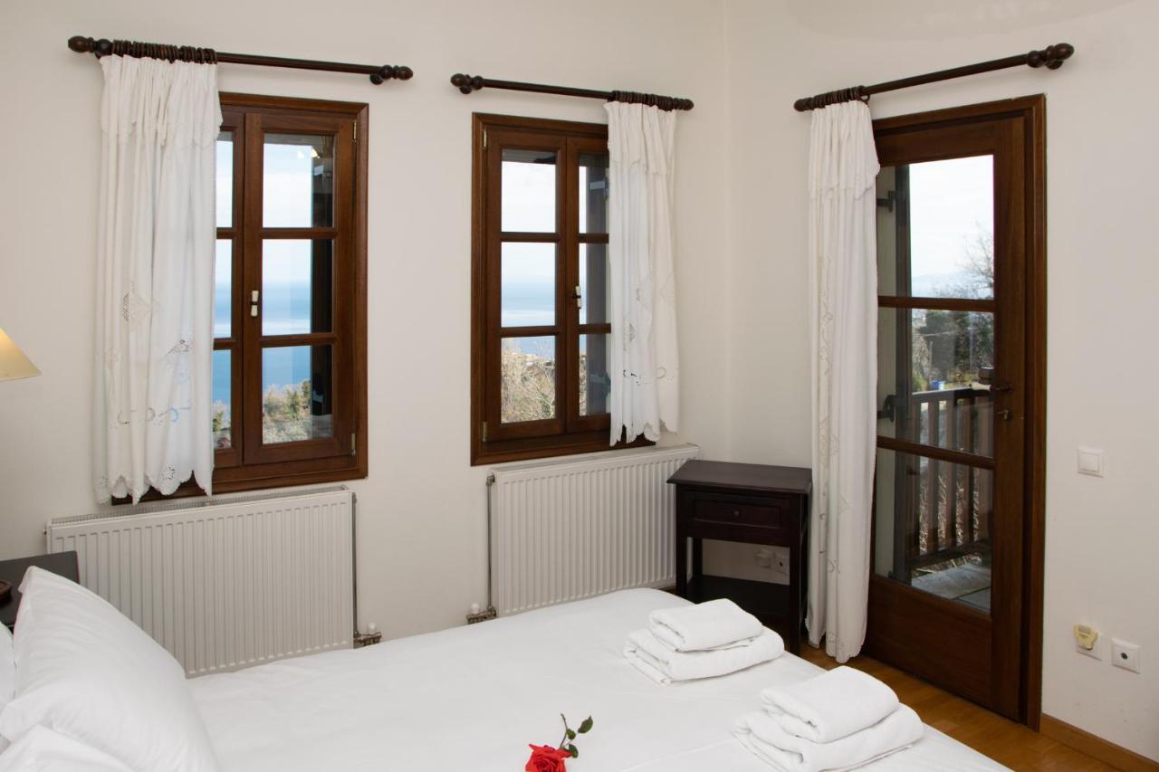 Θαλλώ Luxurious Villa Tsagkarada Dış mekan fotoğraf
