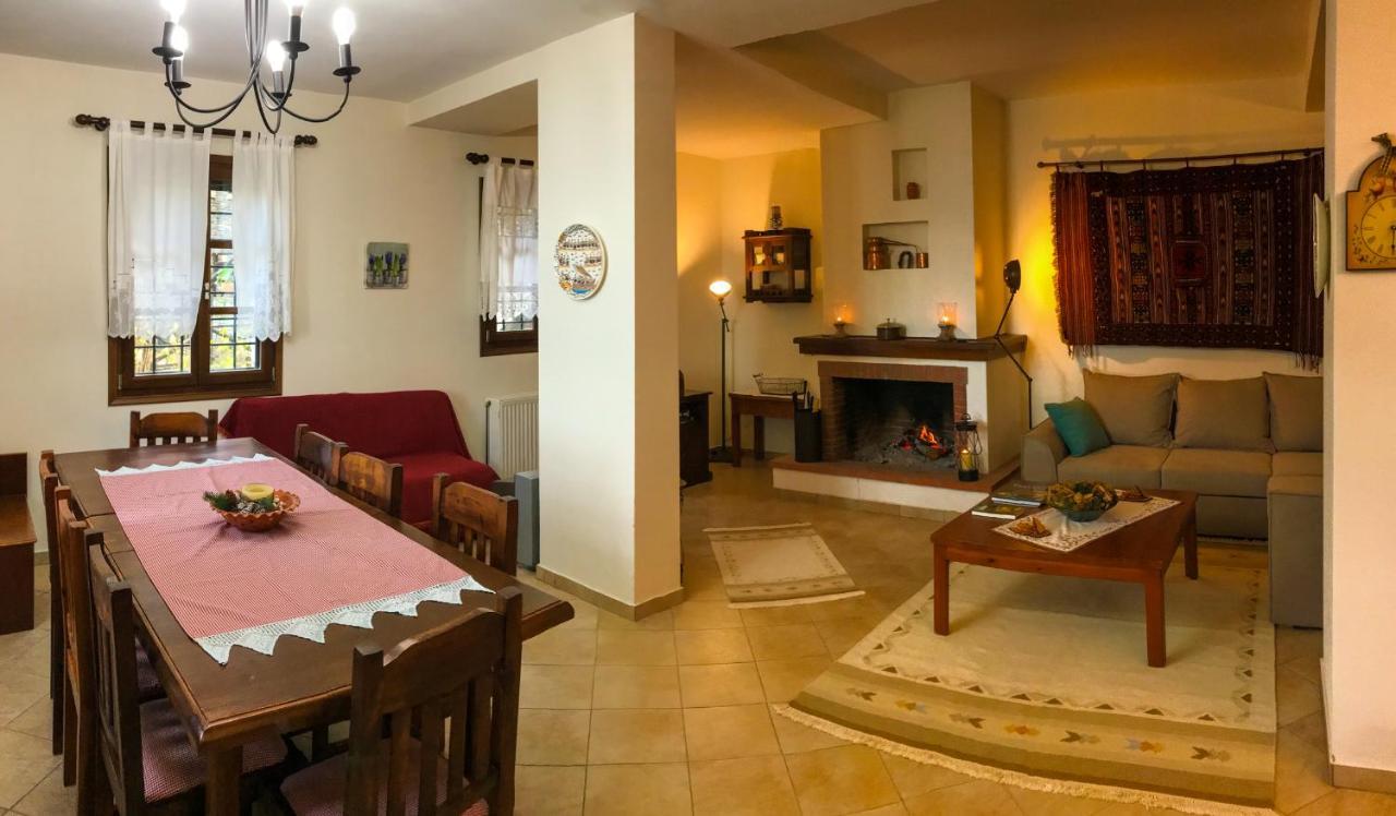 Θαλλώ Luxurious Villa Tsagkarada Dış mekan fotoğraf
