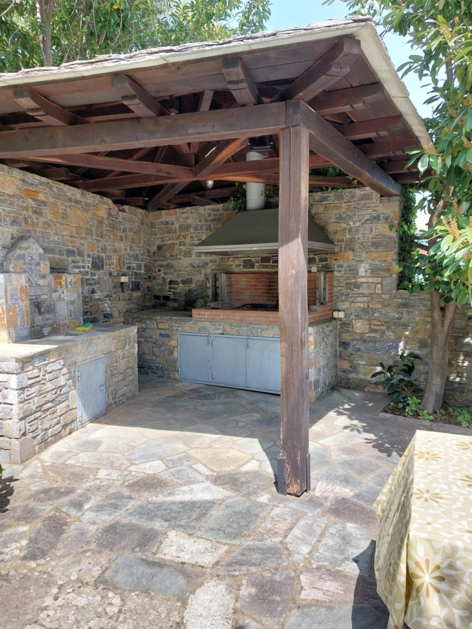 Θαλλώ Luxurious Villa Tsagkarada Oda fotoğraf
